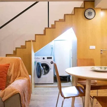 Camoes Place Loft Duplex Apartment
